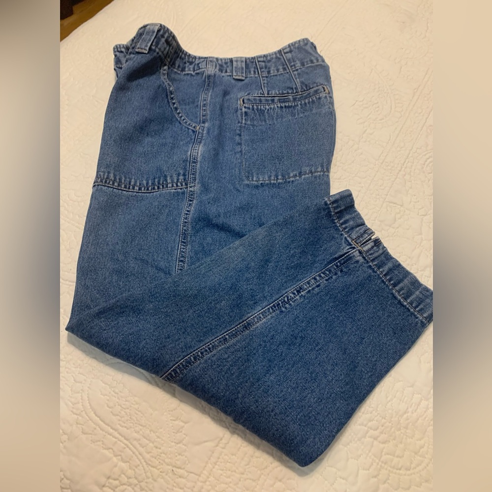 Essentials Style Dungaree Blue Denim Ankle Cropped Capris Size 6